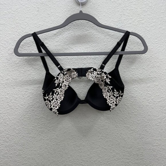 Wacoal Embrace Lace Black Push Up Adjustable Strap Bra 858191 Womens size 32C - Picture 6 of 6